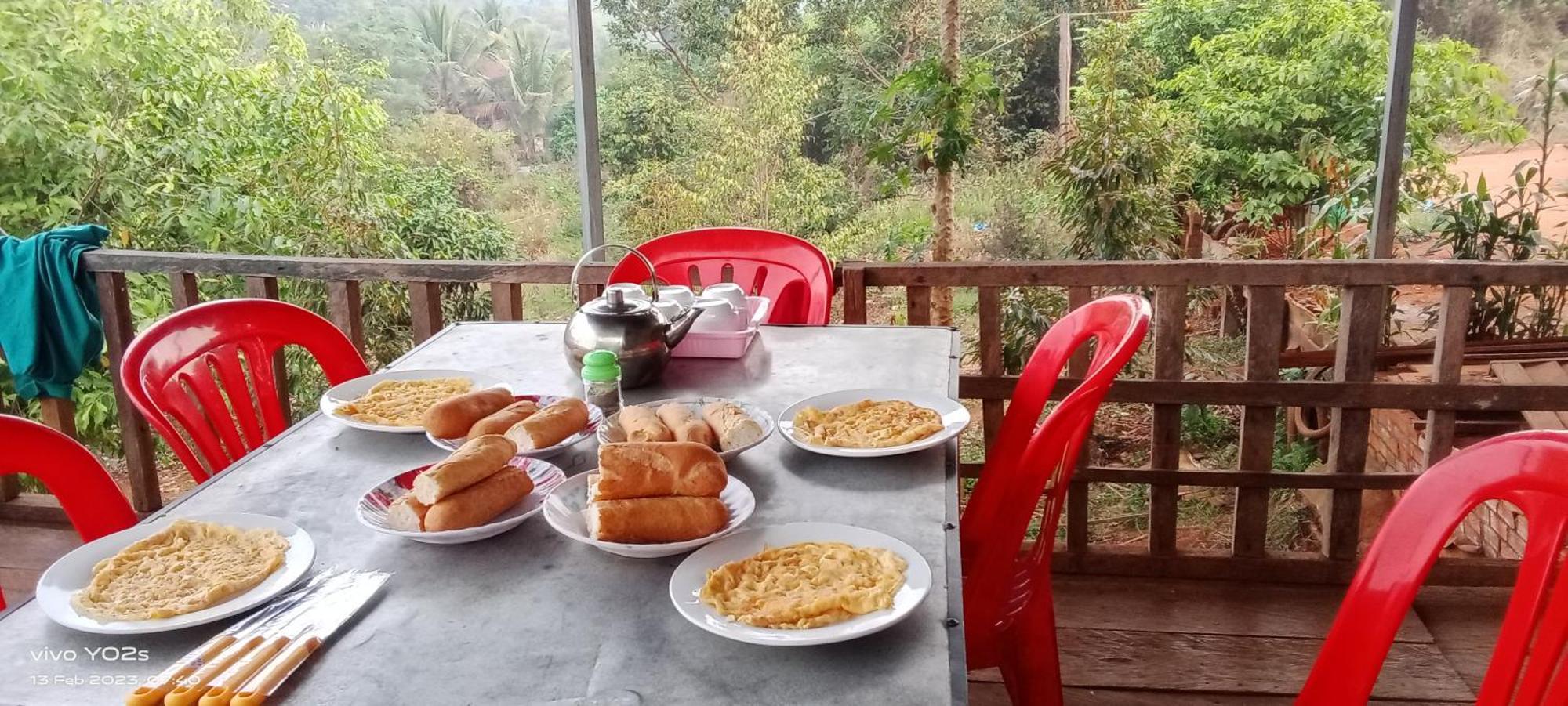 Srey Leap Homestay Banlung Екстериор снимка